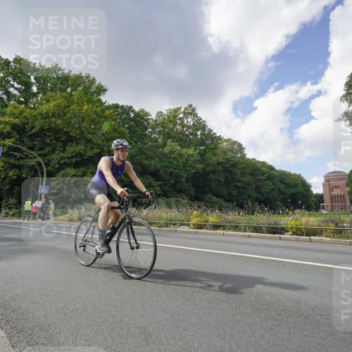 14.09.2025 - Stadtparktriathlon Michael Burmester http://msf.ph/oto/8895599 14.09.2025 13:10:31 Radfahren 1331, 1341, 1387, 1489, 1510 meine-sportfotos.de