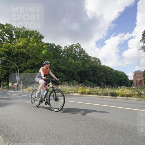 14.09.2025 - Stadtparktriathlon Michael Burmester http://msf.ph/oto/8895603 14.09.2025 13:10:40 Radfahren 1331, 1341, 1342, 1380, 1414, 1431, 1510, 1519 meine-sportfotos.de