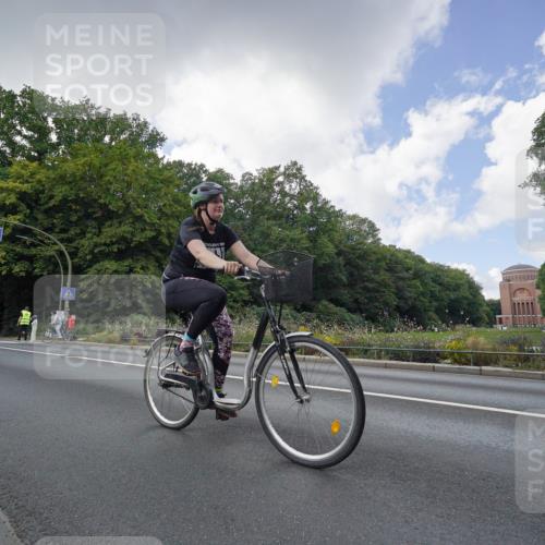 14.09.2025 - Stadtparktriathlon Michael Burmester http://msf.ph/oto/8895631 14.09.2025 13:12:07 Radfahren 1275, 1326, 1394, 1429, 1465, 1472, 1545, 1558 meine-sportfotos.de