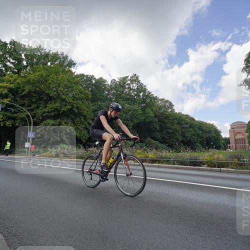 14.09.2025 - Stadtparktriathlon Michael Burmester http://msf.ph/oto/8895636 14.09.2025 13:12:13 Radfahren 1275, 1326, 1429, 1465, 1472, 1511, 1558 meine-sportfotos.de