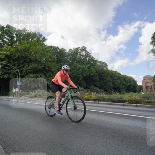14.09.2025 - Stadtparktriathlon Michael Burmester http://msf.ph/oto/8895645 14.09.2025 13:12:37 Radfahren 1370, 1426, 1494 meine-sportfotos.de