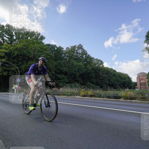 14.09.2025 - Stadtparktriathlon Michael Burmester http://msf.ph/oto/8895821 14.09.2025 13:20:52 Radfahren 1435, 1463, 1483, 1528, 1556, 1579, 1618 meine-sportfotos.de