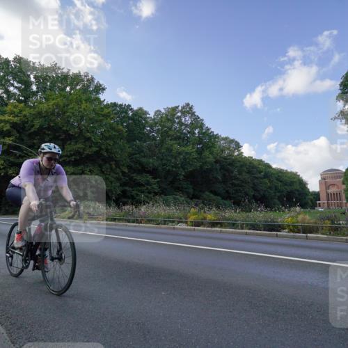 14.09.2025 - Stadtparktriathlon Michael Burmester http://msf.ph/oto/8895826 14.09.2025 13:21:03 Radfahren 1331, 1504, 1528, 1556, 1594, 1616, 1618 meine-sportfotos.de