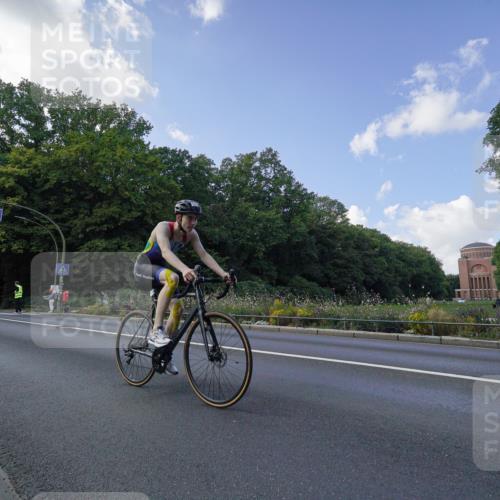 14.09.2025 - Stadtparktriathlon Michael Burmester http://msf.ph/oto/8895828 14.09.2025 13:21:06 Radfahren 1331, 1504, 1556, 1594, 1616 meine-sportfotos.de