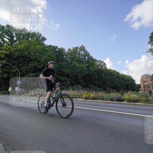 14.09.2025 - Stadtparktriathlon Michael Burmester http://msf.ph/oto/8895852 14.09.2025 13:22:09 Radfahren 1430, 1452, 1487, 1505, 1577, 1604 meine-sportfotos.de