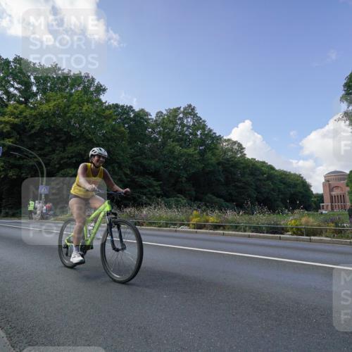14.09.2025 - Stadtparktriathlon Michael Burmester http://msf.ph/oto/8895882 14.09.2025 13:23:18 Radfahren 1446, 1456, 1523, 1529, 1557, 1584 meine-sportfotos.de