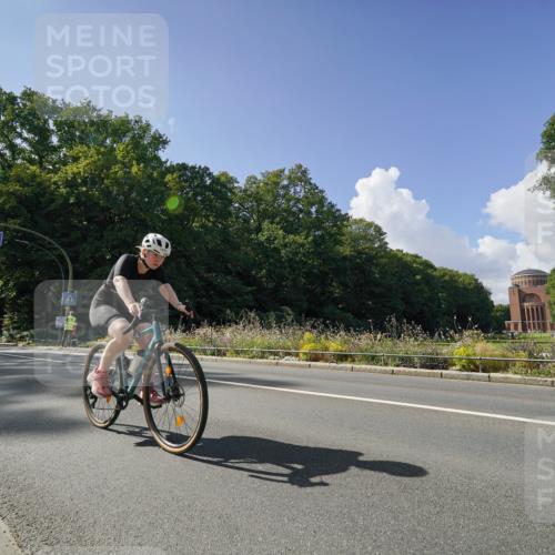 14.09.2025 - Stadtparktriathlon Michael Burmester http://msf.ph/oto/8895909 14.09.2025 13:24:30 Radfahren 1459, 1496, 1569 meine-sportfotos.de