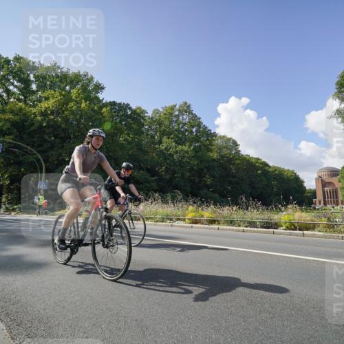 14.09.2025 - Stadtparktriathlon Michael Burmester http://msf.ph/oto/8895925 14.09.2025 13:25:03 Radfahren 1323, 1432, 1474, 1532, 1544, 1597 meine-sportfotos.de