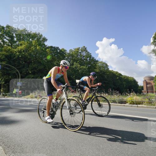 14.09.2025 - Stadtparktriathlon Michael Burmester http://msf.ph/oto/8895950 14.09.2025 13:25:54 Radfahren 1427, 1472, 1498, 1507, 1522, 1546, 1598 meine-sportfotos.de