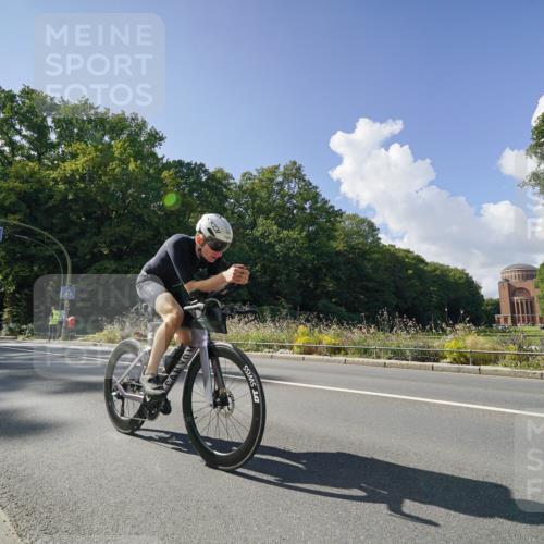 14.09.2025 - Stadtparktriathlon Michael Burmester http://msf.ph/oto/8895960 14.09.2025 13:26:21 Radfahren 1484, 1515, 1534, 1541, 1605, 1611 meine-sportfotos.de
