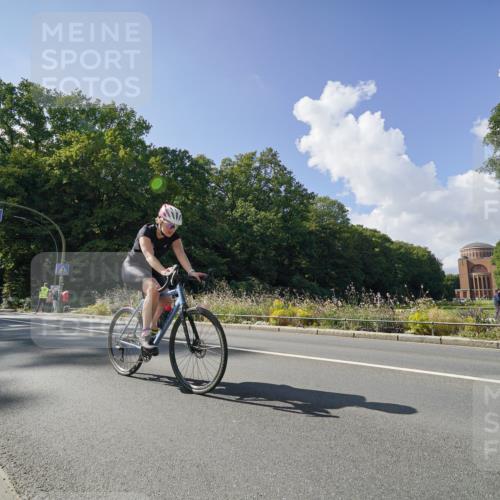 14.09.2025 - Stadtparktriathlon Michael Burmester http://msf.ph/oto/8895987 14.09.2025 13:27:11 Radfahren 1453, 1480, 1489, 1501, 1519, 1527, 1537, 1549, 1573, 1582 meine-sportfotos.de