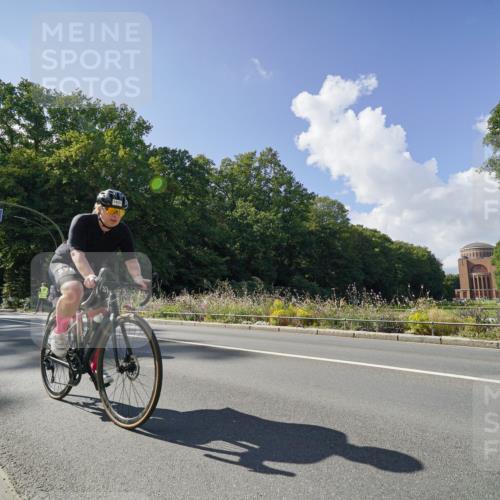 14.09.2025 - Stadtparktriathlon Michael Burmester http://msf.ph/oto/8895994 14.09.2025 13:27:20 Radfahren 1426, 1431, 1489, 1513, 1519, 1581, 1607 meine-sportfotos.de