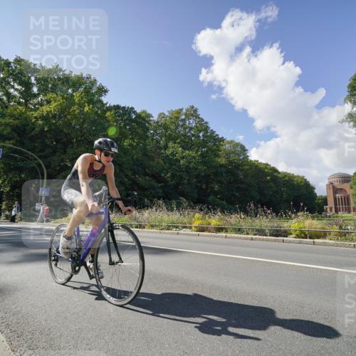 14.09.2025 - Stadtparktriathlon Michael Burmester http://msf.ph/oto/8896029 14.09.2025 13:28:40 Radfahren 1547, 1580, 1604, 1617 meine-sportfotos.de