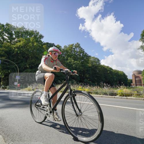 14.09.2025 - Stadtparktriathlon Michael Burmester http://msf.ph/oto/8896034 14.09.2025 13:29:01 Radfahren 1437, 1465, 1525, 1530, 1552, 1564, 1614 meine-sportfotos.de