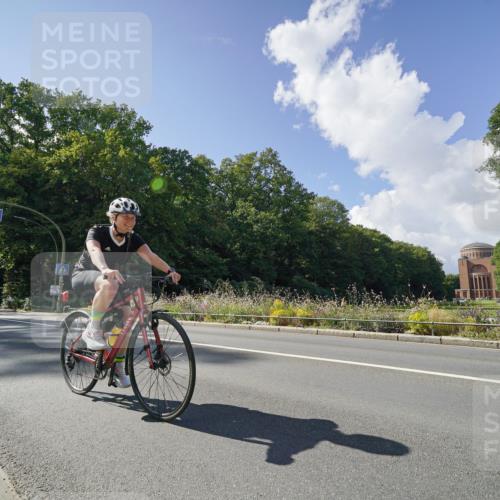 14.09.2025 - Stadtparktriathlon Michael Burmester http://msf.ph/oto/8896035 14.09.2025 13:29:03 Radfahren 1437, 1465, 1495, 1497, 1525, 1530, 1564 meine-sportfotos.de