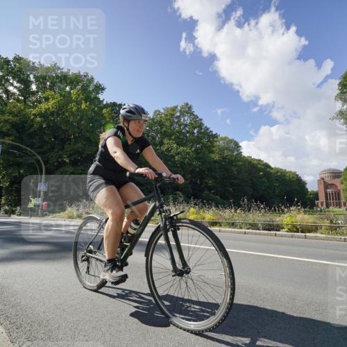 14.09.2025 - Stadtparktriathlon Michael Burmester http://msf.ph/oto/8896052 14.09.2025 13:29:49 Radfahren 1430, 1434, 1435, 1483, 1528, 1610 meine-sportfotos.de
