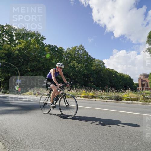 14.09.2025 - Stadtparktriathlon Michael Burmester http://msf.ph/oto/8896072 14.09.2025 13:31:03 Radfahren 1451, 1520, 1543, 1545, 1551, 1584, 1599 meine-sportfotos.de