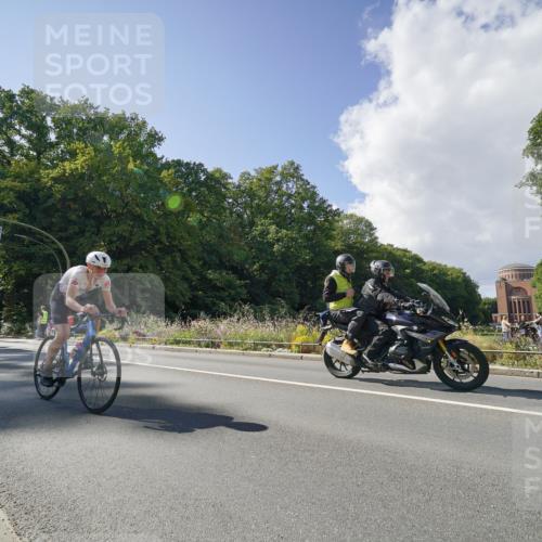 14.09.2025 - Stadtparktriathlon Michael Burmester http://msf.ph/oto/8896196 14.09.2025 13:37:35 Radfahren 1438, 1439, 1543, 1545, 1551 meine-sportfotos.de