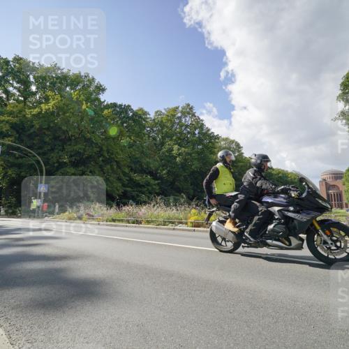 14.09.2025 - Stadtparktriathlon Michael Burmester http://msf.ph/oto/8896246 14.09.2025 13:41:55 Radfahren 1537, 1556, 1557 meine-sportfotos.de