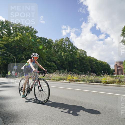 14.09.2025 - Stadtparktriathlon Michael Burmester http://msf.ph/oto/8896298 14.09.2025 13:45:18 Radfahren 1623, 1634, 1640, 1643, 1645, 1649, 1653, 1686 meine-sportfotos.de