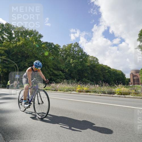 14.09.2025 - Stadtparktriathlon Michael Burmester http://msf.ph/oto/8896301 14.09.2025 13:45:20 Radfahren 1623, 1634, 1643, 1645, 1649, 1653, 1686 meine-sportfotos.de