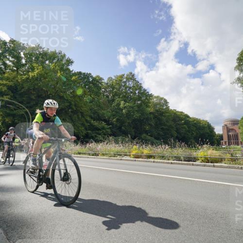 14.09.2025 - Stadtparktriathlon Michael Burmester http://msf.ph/oto/8896305 14.09.2025 13:45:31 Radfahren 1625, 1628, 1632, 1634, 1641, 1643, 1645, 1680, 1688 meine-sportfotos.de