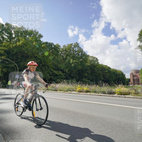 14.09.2025 - Stadtparktriathlon Michael Burmester http://msf.ph/oto/8896312 14.09.2025 13:45:44 Radfahren 1622, 1624, 1628, 1665, 1675, 1676, 1683, 1689 meine-sportfotos.de