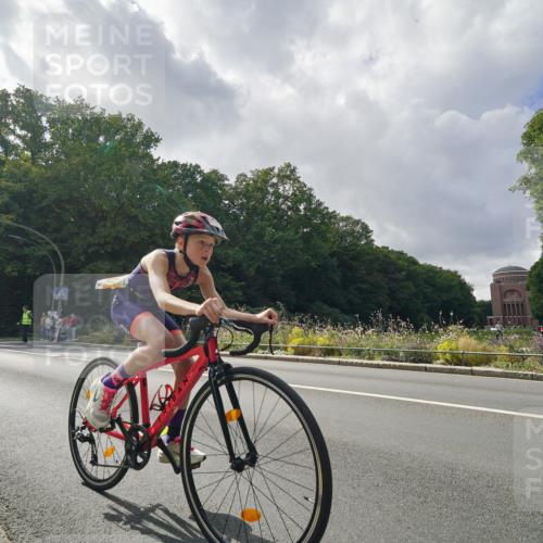 14.09.2025 - Stadtparktriathlon Michael Burmester http://msf.ph/oto/8896473 14.09.2025 14:25:20 Radfahren 1702, 1707, 1716, 1717, 1729, 1731, 1733, 1759, 1766, 1774, 1789, 1864 meine-sportfotos.de
