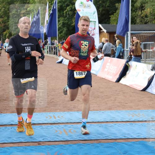 14.09.2025 - Airport Race Strokosch-Dieckow http://msf.ph/oto/8896592 14.09.2025 12:19:03 Ziel 98, 411, 1537, 1867, 1939, 2074, 2108, 5182, 5441 meine-sportfotos.de