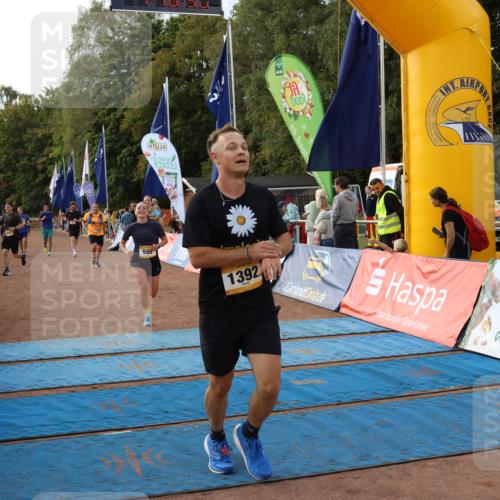 14.09.2025 - Airport Race Strokosch-Dieckow http://msf.ph/oto/8896621 14.09.2025 12:19:28 Ziel 72, 74, 174, 555, 746, 1050, 1059, 1392, 4055, 4143, 5268 meine-sportfotos.de