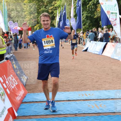 14.09.2025 - Airport Race Strokosch-Dieckow http://msf.ph/oto/8896639 14.09.2025 12:19:35 Ziel 74, 257, 706, 746, 1050, 1059, 1373, 1976, 4055, 5189, 5356 meine-sportfotos.de