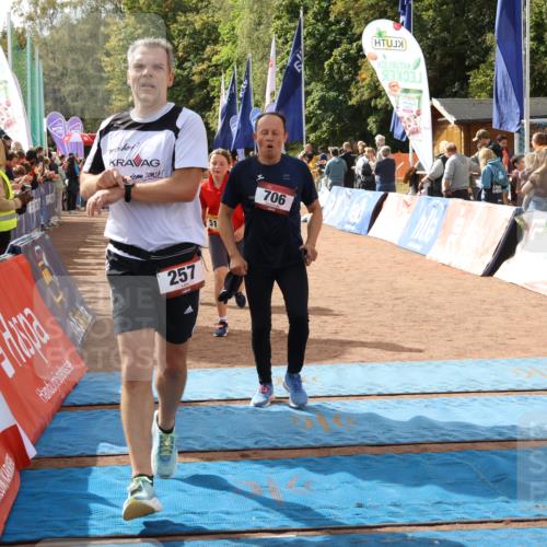 14.09.2025 - Airport Race Strokosch-Dieckow http://msf.ph/oto/8896654 14.09.2025 12:19:43 Ziel 257, 706, 776, 1373, 2076, 4012, 5189, 5259 meine-sportfotos.de