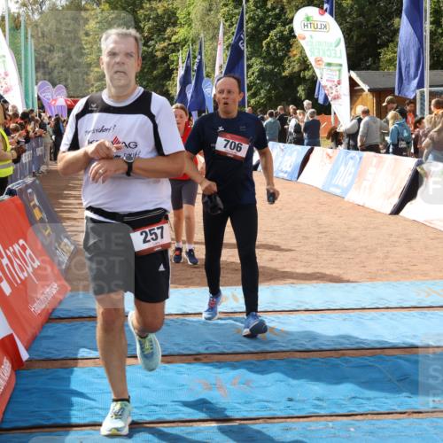 14.09.2025 - Airport Race Strokosch-Dieckow http://msf.ph/oto/8896656 14.09.2025 12:19:43 Ziel 257, 706, 776, 1373, 2076, 4012, 5189, 5259 meine-sportfotos.de