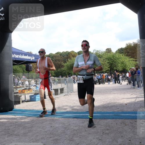 14.09.2025 - Stadtparktriathlon Strokosch-Dieckow http://msf.ph/oto/8896680 14.09.2025 13:00:20 Ziel 1122, 1170 meine-sportfotos.de