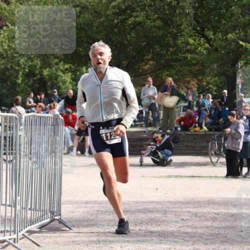 14.09.2025 - Stadtparktriathlon Strokosch-Dieckow http://msf.ph/oto/8896684 14.09.2025 13:00:39 Ziel 1123 meine-sportfotos.de
