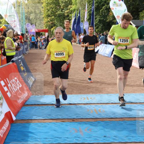 14.09.2025 - Airport Race Strokosch-Dieckow http://msf.ph/oto/8896722 14.09.2025 12:20:05 Ziel 26, 291, 595, 700, 1028, 1255, 1274, 4095, 4244, 4252, 5314 meine-sportfotos.de