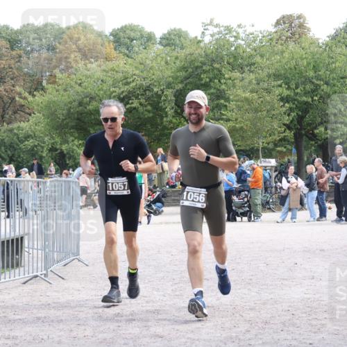 14.09.2025 - Stadtparktriathlon Strokosch-Dieckow http://msf.ph/oto/8896723 14.09.2025 13:01:50 Ziel 1057 meine-sportfotos.de