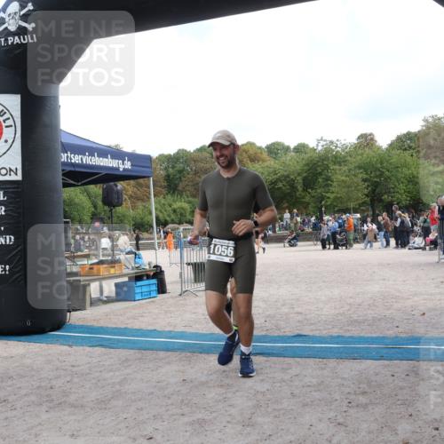 14.09.2025 - Stadtparktriathlon Strokosch-Dieckow http://msf.ph/oto/8896726 14.09.2025 13:01:51 Ziel 1057 meine-sportfotos.de