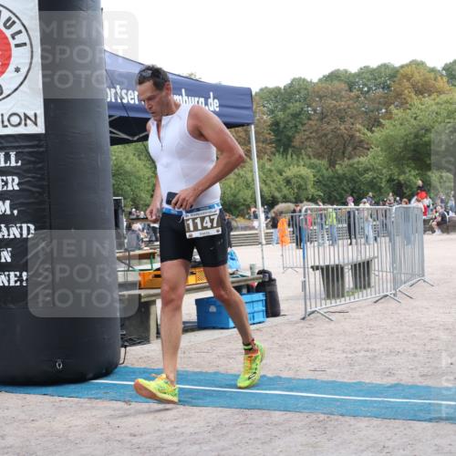 14.09.2025 - Stadtparktriathlon Strokosch-Dieckow http://msf.ph/oto/8896737 14.09.2025 13:02:02 Ziel 1147 meine-sportfotos.de