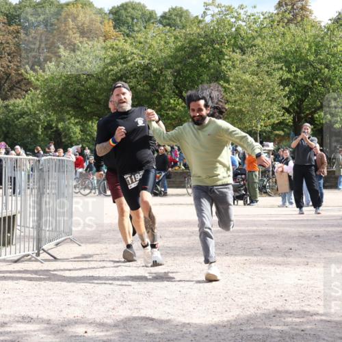 14.09.2025 - Stadtparktriathlon Strokosch-Dieckow http://msf.ph/oto/8896760 14.09.2025 13:03:48 Ziel 1192 meine-sportfotos.de