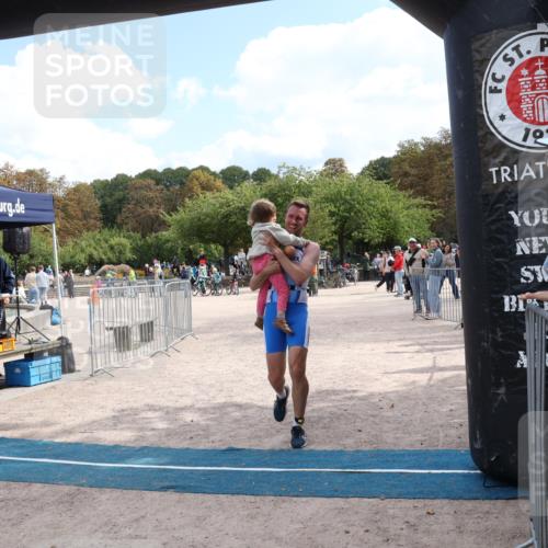 14.09.2025 - Stadtparktriathlon Strokosch-Dieckow http://msf.ph/oto/8896811 14.09.2025 13:07:02 Ziel 1182 meine-sportfotos.de