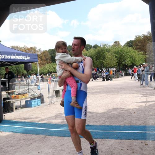 14.09.2025 - Stadtparktriathlon Strokosch-Dieckow http://msf.ph/oto/8896816 14.09.2025 13:07:03 Ziel 1182 meine-sportfotos.de