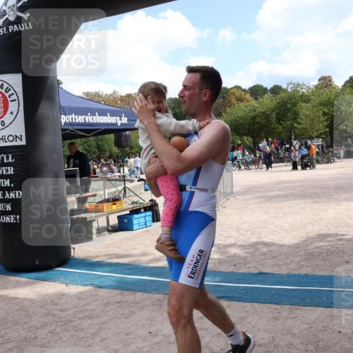 14.09.2025 - Stadtparktriathlon Strokosch-Dieckow http://msf.ph/oto/8896817 14.09.2025 13:07:04 Ziel 1182 meine-sportfotos.de