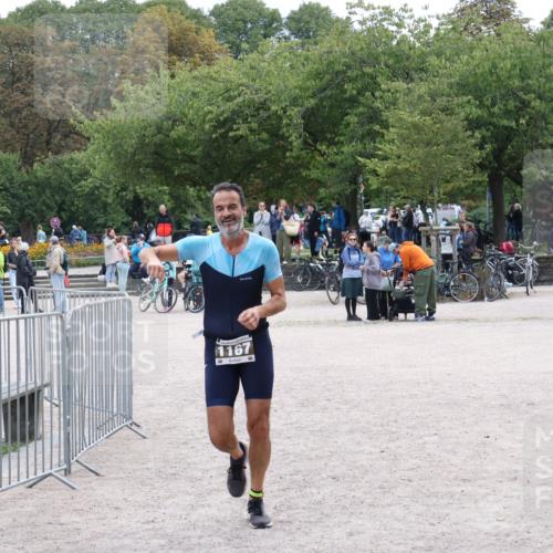 14.09.2025 - Stadtparktriathlon Strokosch-Dieckow http://msf.ph/oto/8896834 14.09.2025 13:08:53 Ziel 1167 meine-sportfotos.de