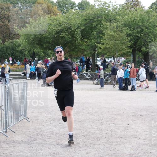 14.09.2025 - Stadtparktriathlon Strokosch-Dieckow http://msf.ph/oto/8896936 14.09.2025 13:15:22 Ziel 1148 meine-sportfotos.de