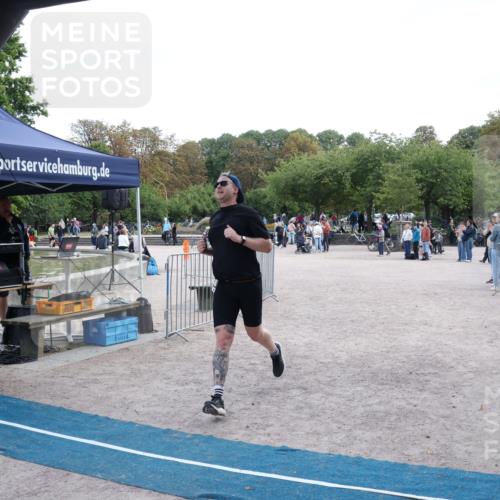 14.09.2025 - Stadtparktriathlon Strokosch-Dieckow http://msf.ph/oto/8896939 14.09.2025 13:15:23 Ziel 1148 meine-sportfotos.de