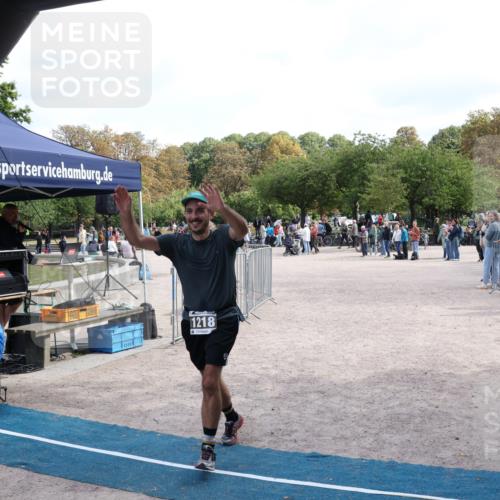 14.09.2025 - Stadtparktriathlon Strokosch-Dieckow http://msf.ph/oto/8896948 14.09.2025 13:17:06 Ziel 1218 meine-sportfotos.de