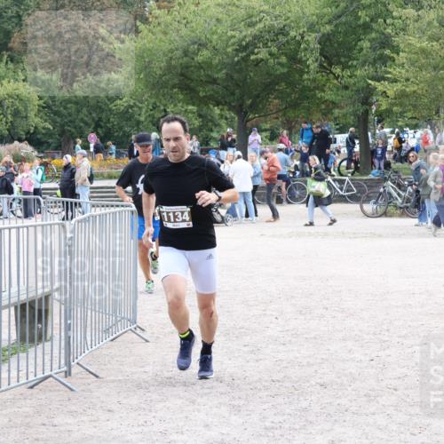 14.09.2025 - Stadtparktriathlon Strokosch-Dieckow http://msf.ph/oto/8896951 14.09.2025 13:17:42 Ziel 1134, 1142 meine-sportfotos.de