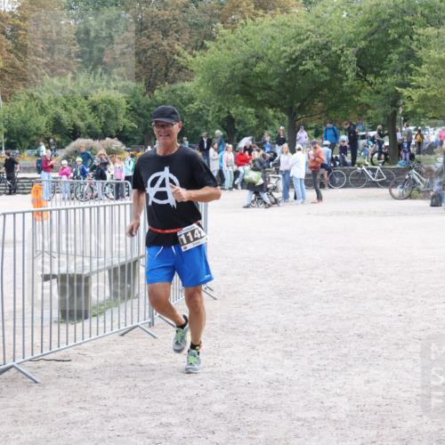 14.09.2025 - Stadtparktriathlon Strokosch-Dieckow http://msf.ph/oto/8896955 14.09.2025 13:17:44 Ziel 1134, 1142 meine-sportfotos.de
