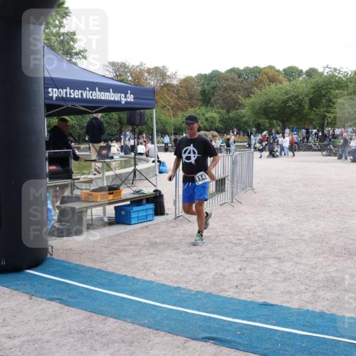 14.09.2025 - Stadtparktriathlon Strokosch-Dieckow http://msf.ph/oto/8896956 14.09.2025 13:17:45 Ziel 1134, 1142 meine-sportfotos.de